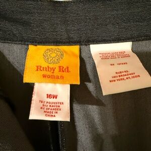 Ruby Rd. Women's Elegant Black pants